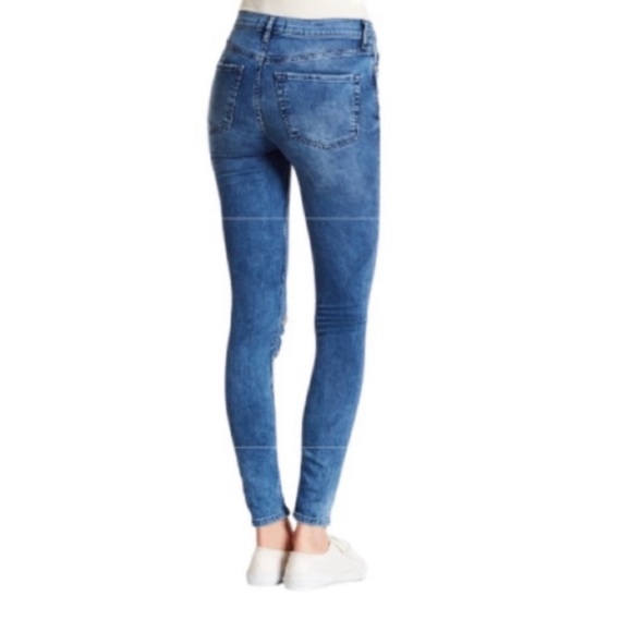 FREE PEOPLE Distressed Skinny Stretch Denim Jeans - Size 28 - Picture 2 of 9